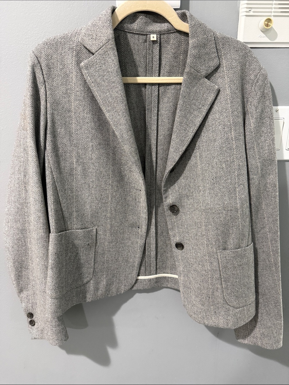 Light Gray Herringbone Tailored Blazer purchased  in France 🇫🇷